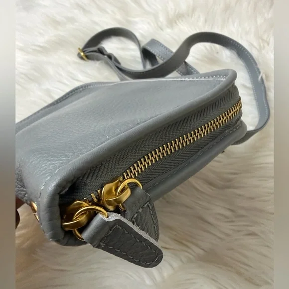 Minooy l Stylish Gray leather Crossbody Bag:NWOT - Picture 6 of 15